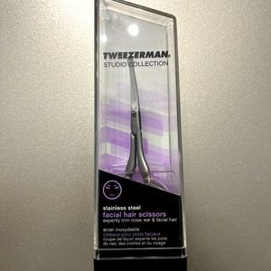 Tweezerman facial and brow Hair Scissors